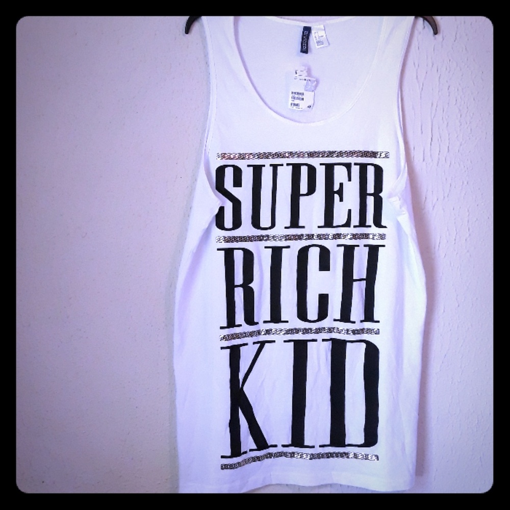 DIVIDED SLEEVELESS  SHIRT SIZE M